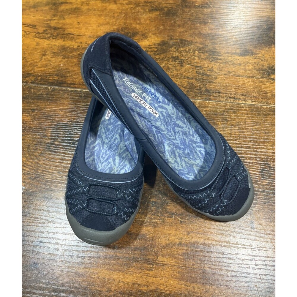 Skechers Womens Slip-on Shoes Relaxed Fit Navy Blue Loafers Ballerina Flat 6.5
